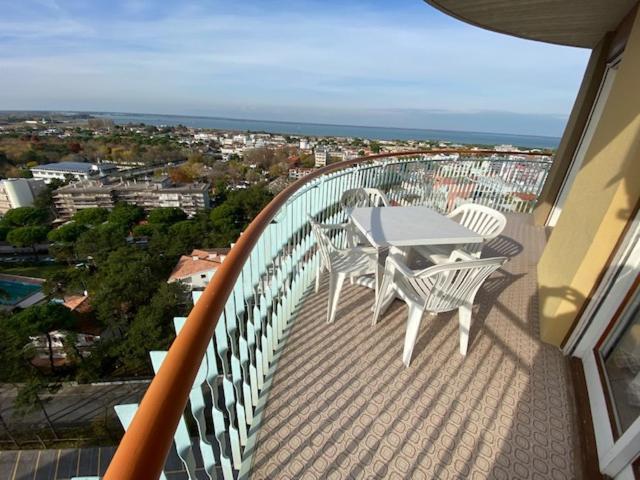 Cond Torre Leilighet Lignano Sabbiadoro Eksteriør bilde